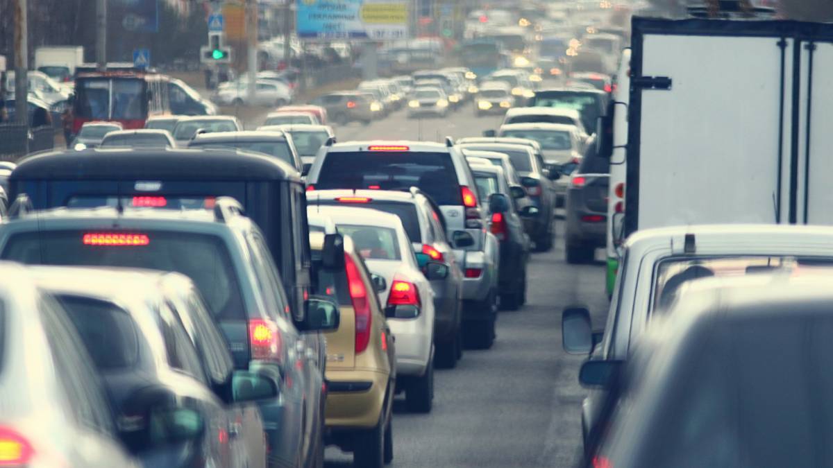 coches circulando en españa