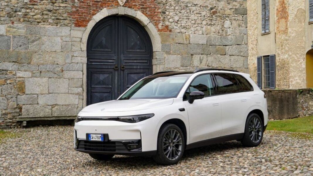 Leapmotor presenta el C10 REEV